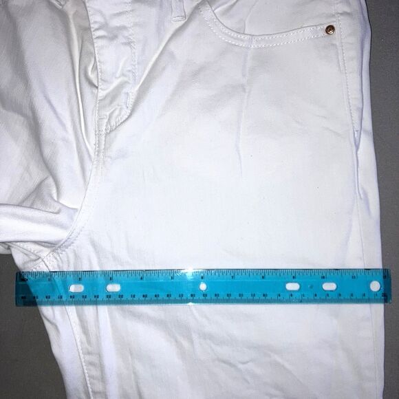 ELLA MOSS 10 Solid White 98% Cotton Slimming Denim Stretch Tapered Ankle Jeans - Picture 3 of 7